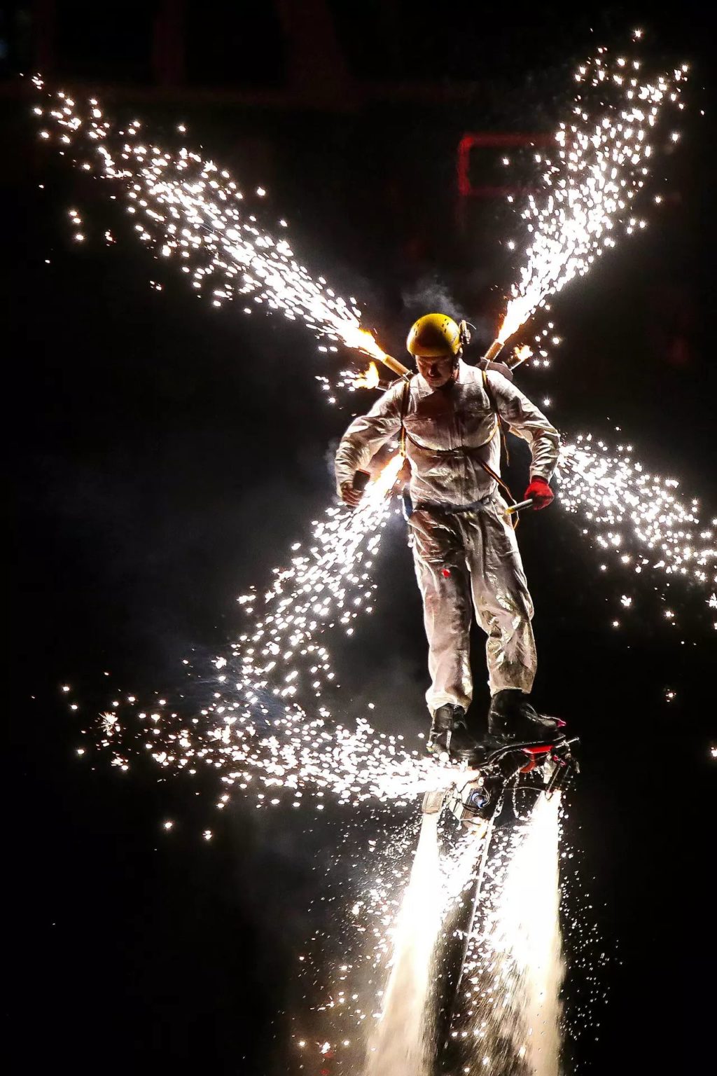 Flyboarding as a corporate integration hit